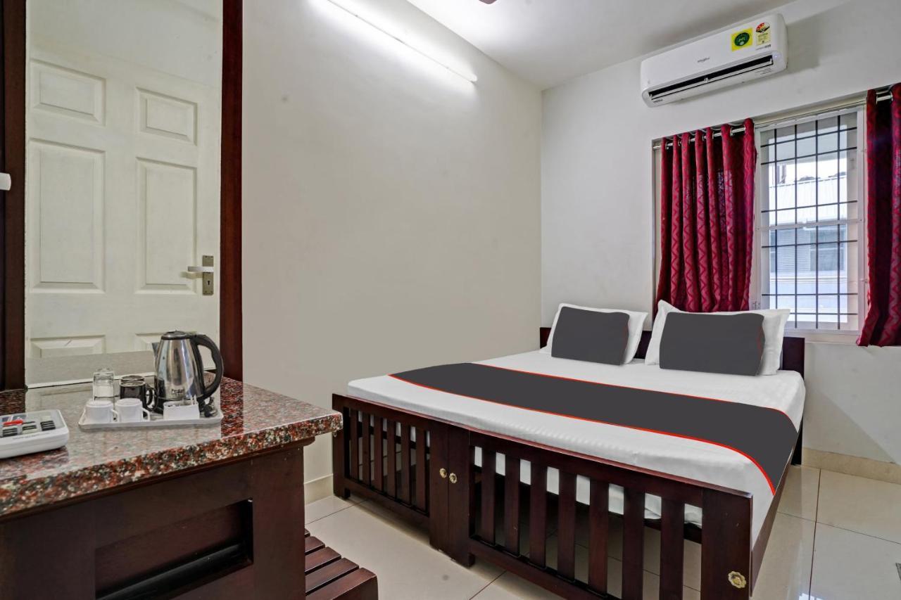 Collection O White House Pearl Hotel Kochi Kültér fotó
